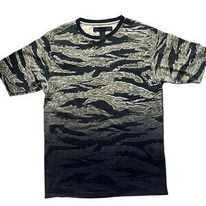 Black Scale Men Crewneck T Shirt XL Green Black Camo Tiger Dye Ombre
